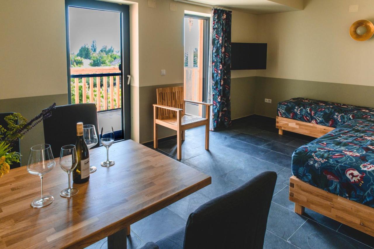 Domaine Edegger - Organic Winery Badacsony Aparthotel Badacsonytomaj Ngoại thất bức ảnh
